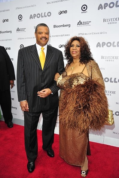Willie Wilkerson and Aretha Franklin at the 2010 Apollo Theater Benefit Concert & Awards Ceremony | Photo: Getty Images