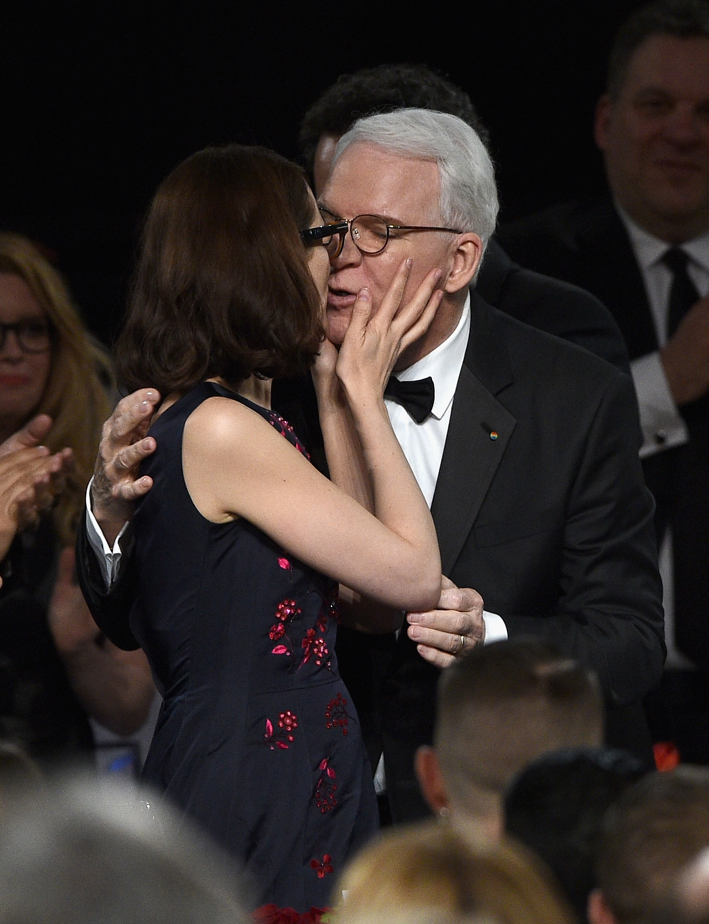 Steve Martin kisses his wife Anne Stringfield at the Dolby Theater on June 4, 2015, in Hollywood, California | Source: Getty Images