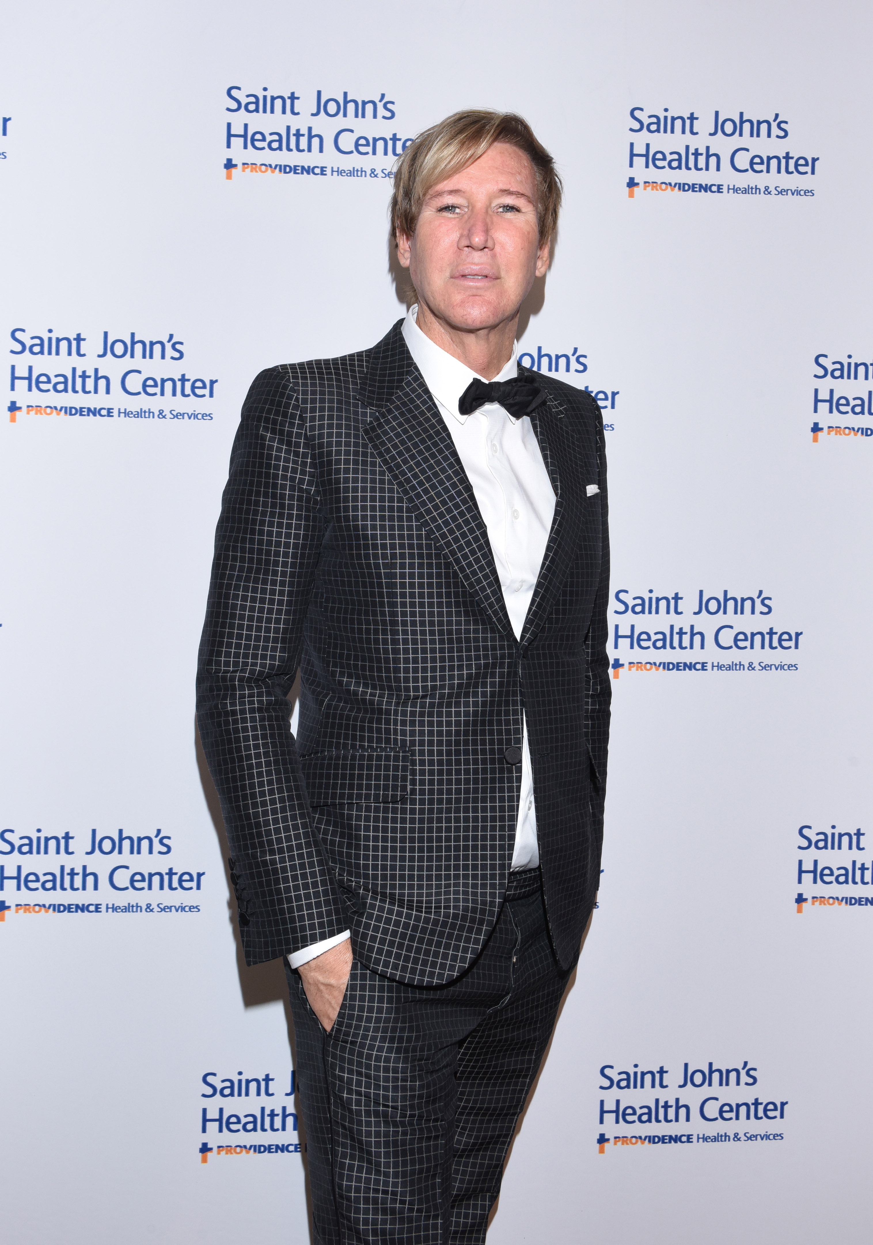 Dr. Lawrence Piro at the St. John's Health Center 2016 Caritas Gala in Beverly Hills, California on October 22, 2016. | Source: Getty Images