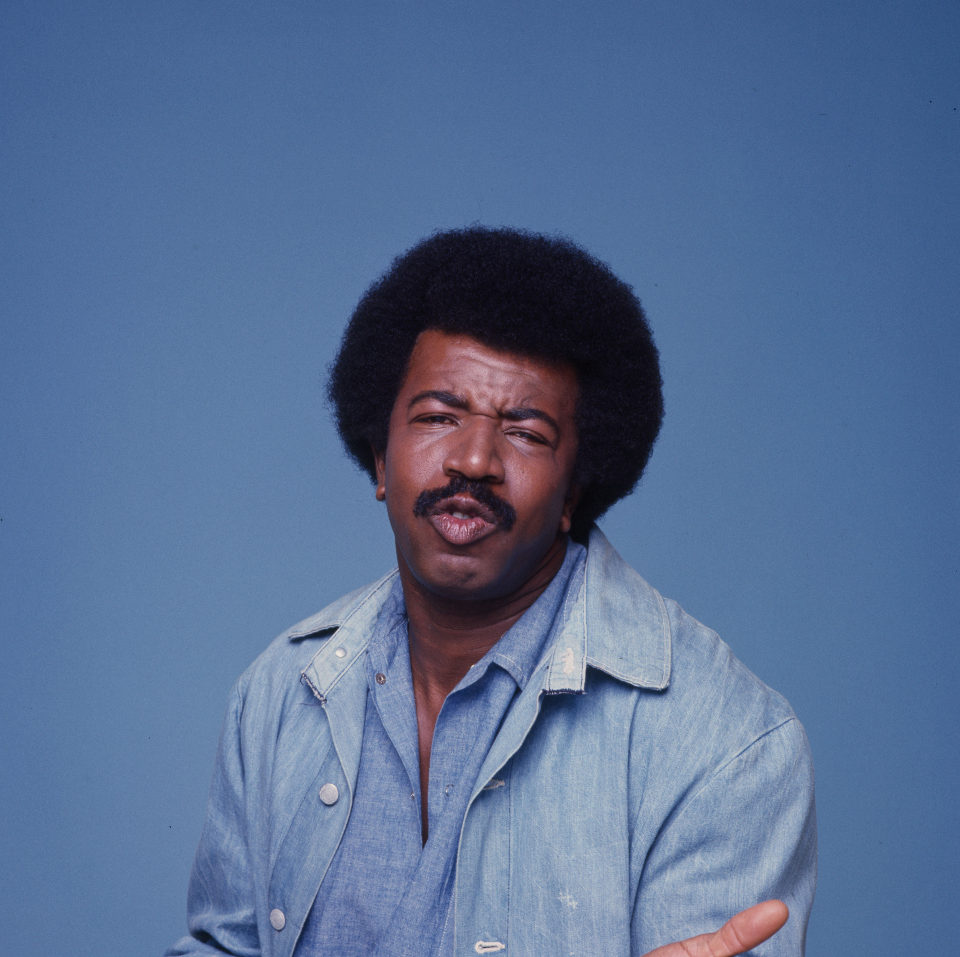 In the 1960s, he decided to pursue his dreams. For this shoot, he posed for a promotional photo for the ABC television series "On The Rocks" in 1975. | Source: Getty Images
