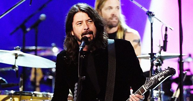 Dave Grohl performs onstage during the 62nd Annual Grammy Awards on January 28, 2020 in Los Angeles, California. | Photo: Getty Images