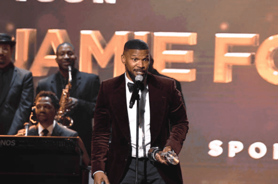 Jamie Foxx says a speech onstage after accepting his award at the 2019 Urban One Honors, at the MGM National Harbor, on December 05, 2019, in Oxon Hill, Maryland Source: Griffin/Getty Images
