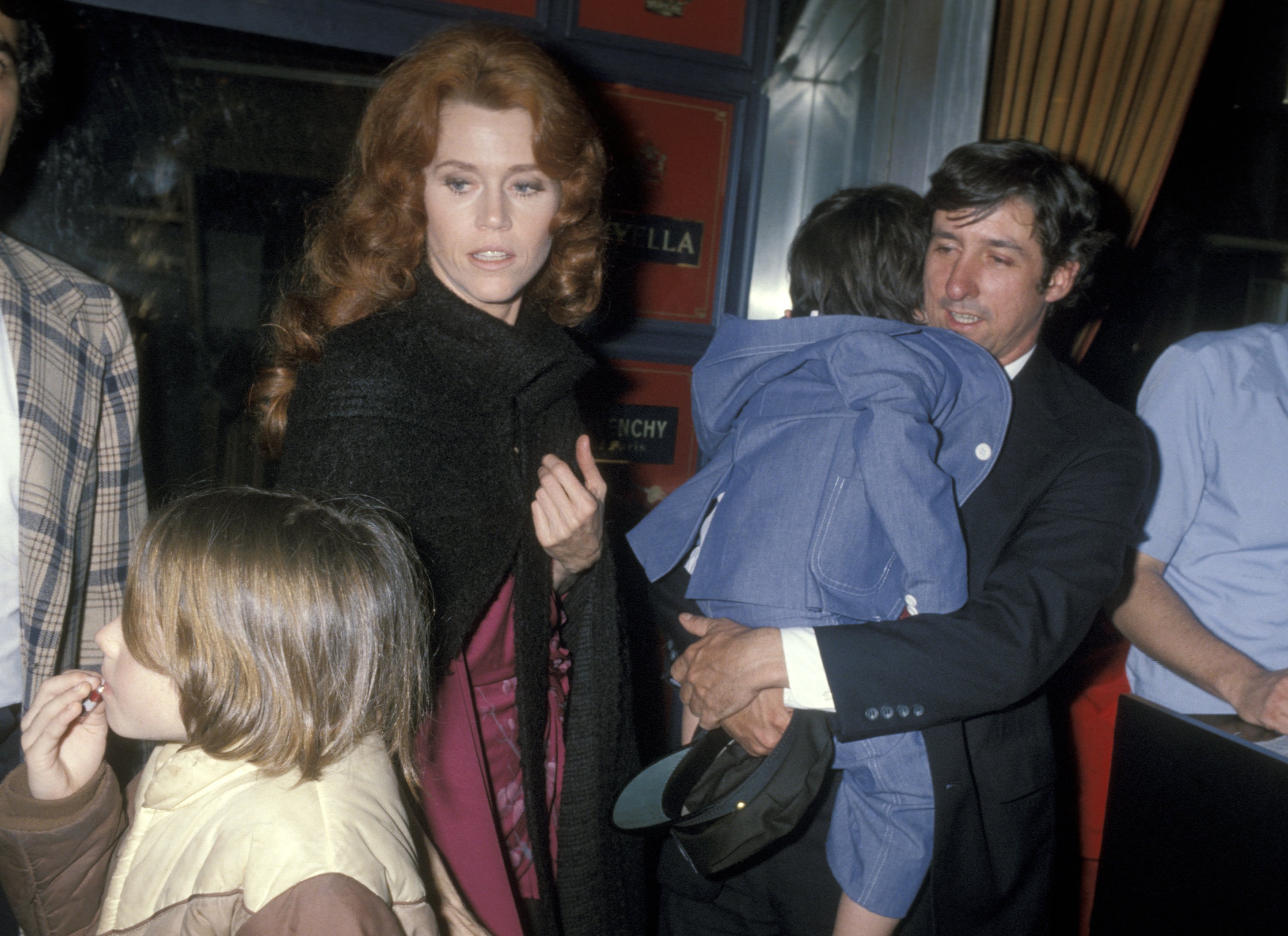 Jane Fonda with Tom Hayden and their children Vanessa Vadim and Troy Hayden at the American film institute in 1978. |  Source: Getty Images