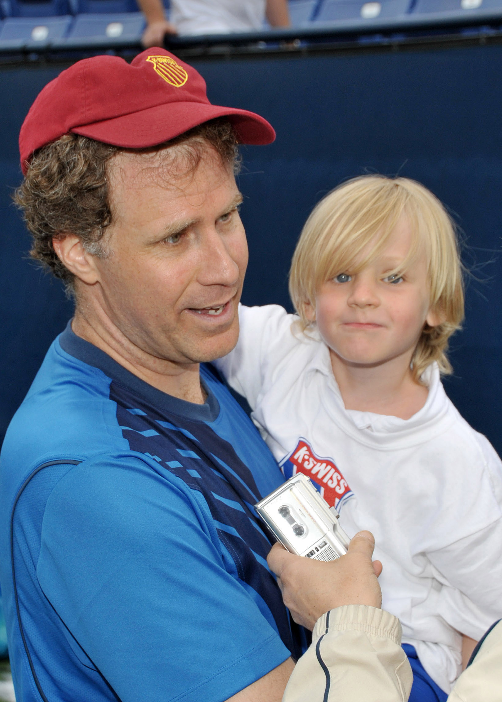Will Ferrell and his son Mattias  in Los Angeles in 2009.  | Source: Getty Images