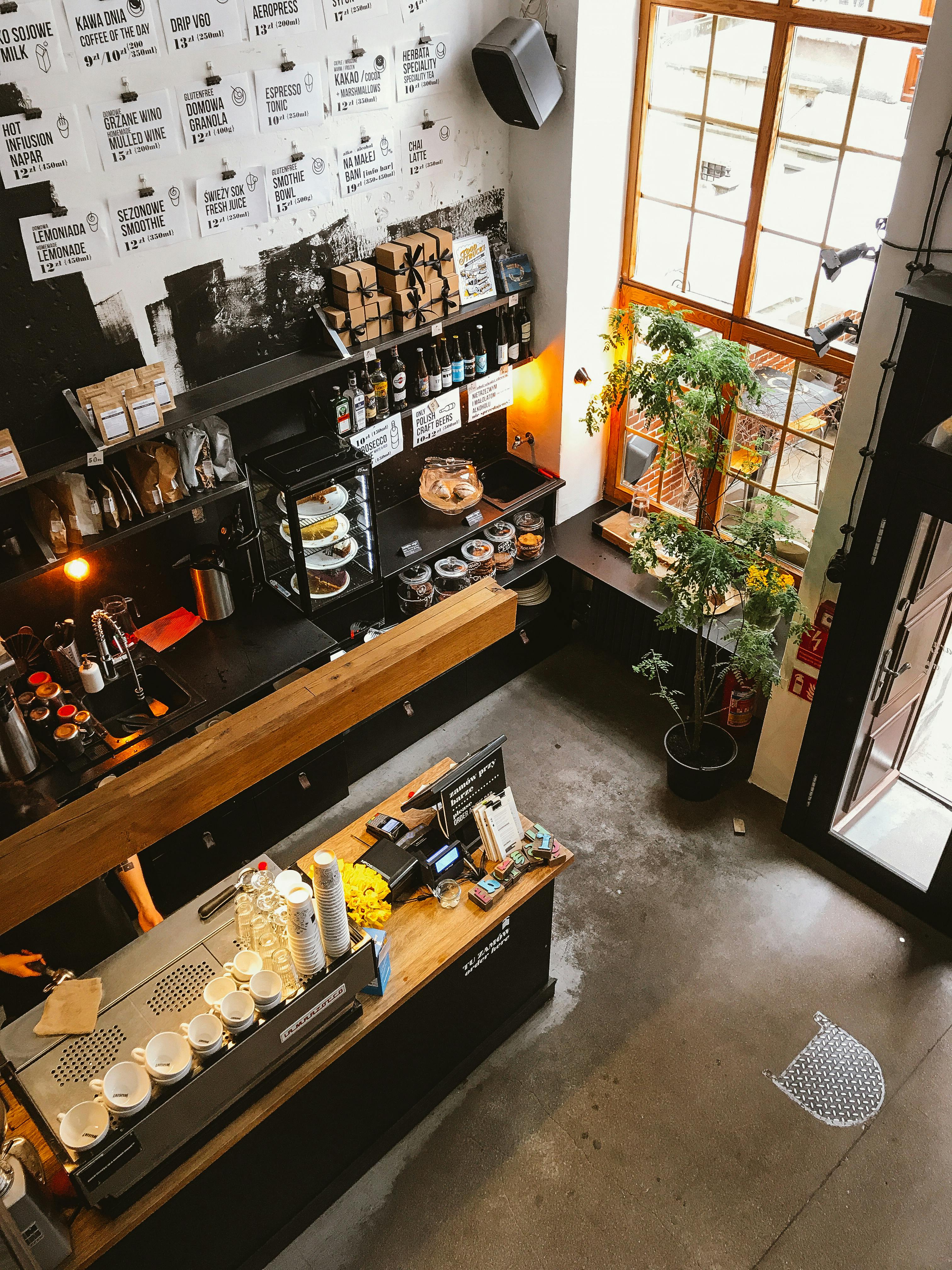 A small coffee shop | Source: Pexels