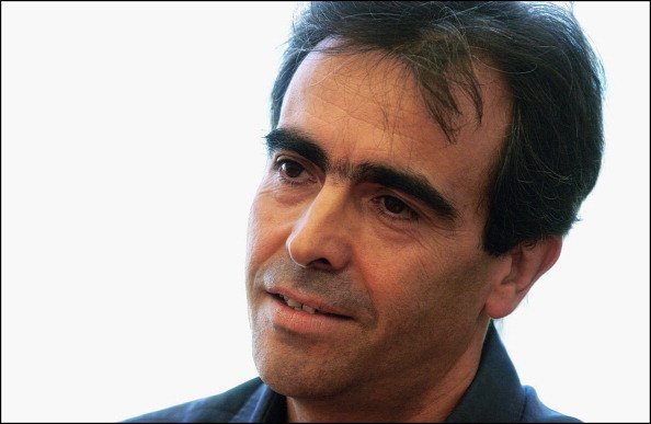 Le réalisateur français François Dupeyron à Venise, Italie, le 30 août 2003. | Photo : Getty Images