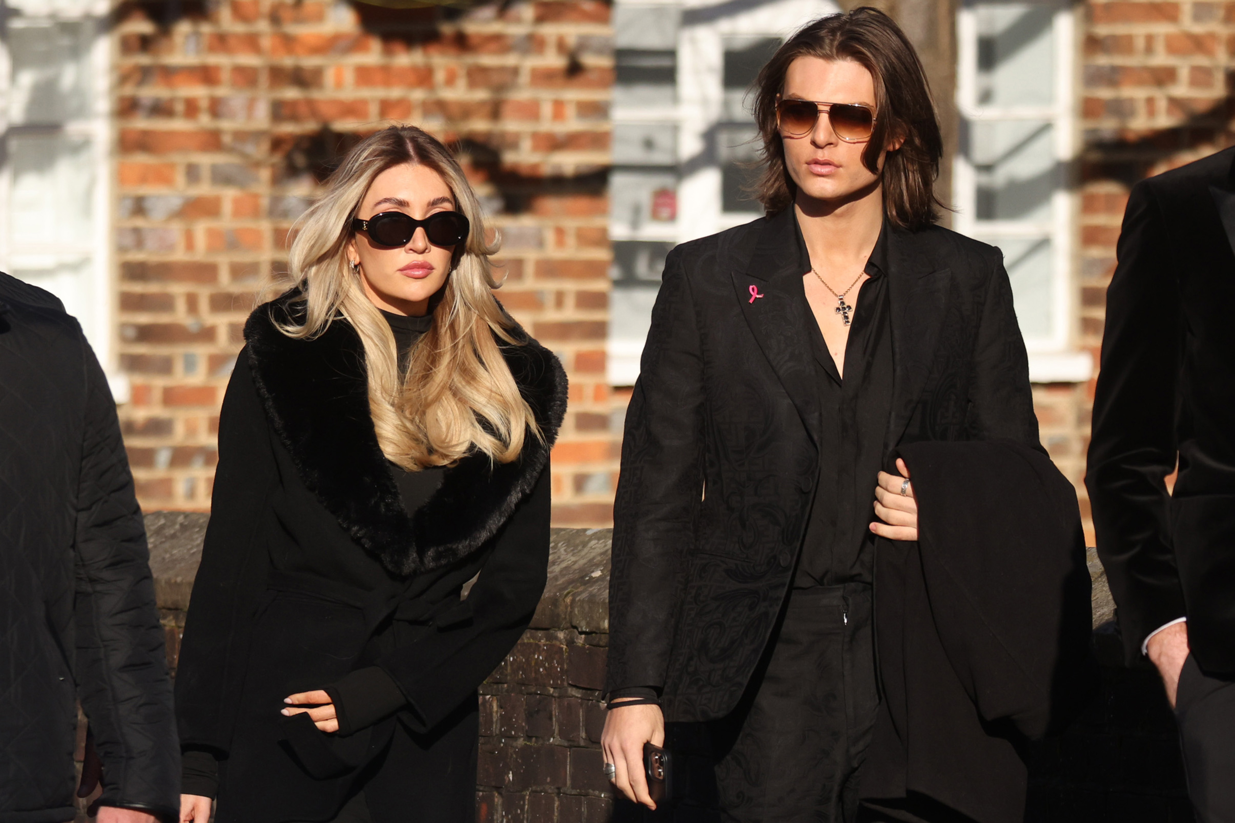 Kate Cassidy and Damian Hurley attend Liam Payne's funeral in Amersham on November 20, 2024 | Source: Getty Images