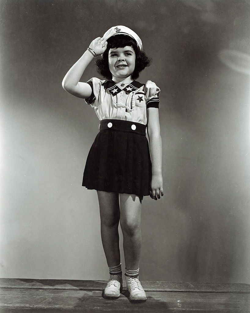 A portrait photo of Darla Hood in the "Our Gang" film series, circa 1935. | Source: Getty Images