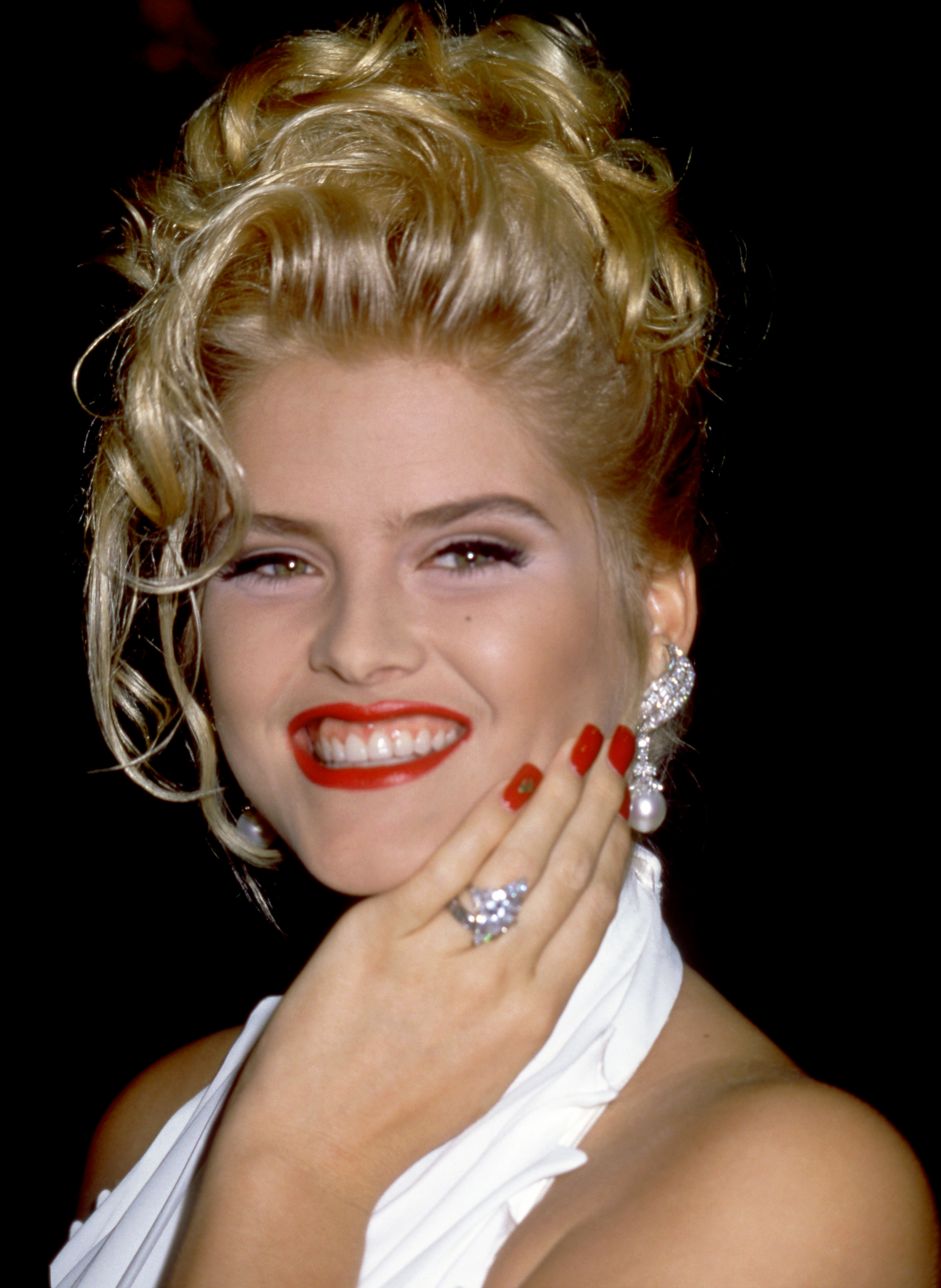 Anna Nicole Smith attends the 1994 Video Software Dealers Association (VSDA) convention on July 26, 1994 in Las Vegas, Nevada | Source: Getty Images