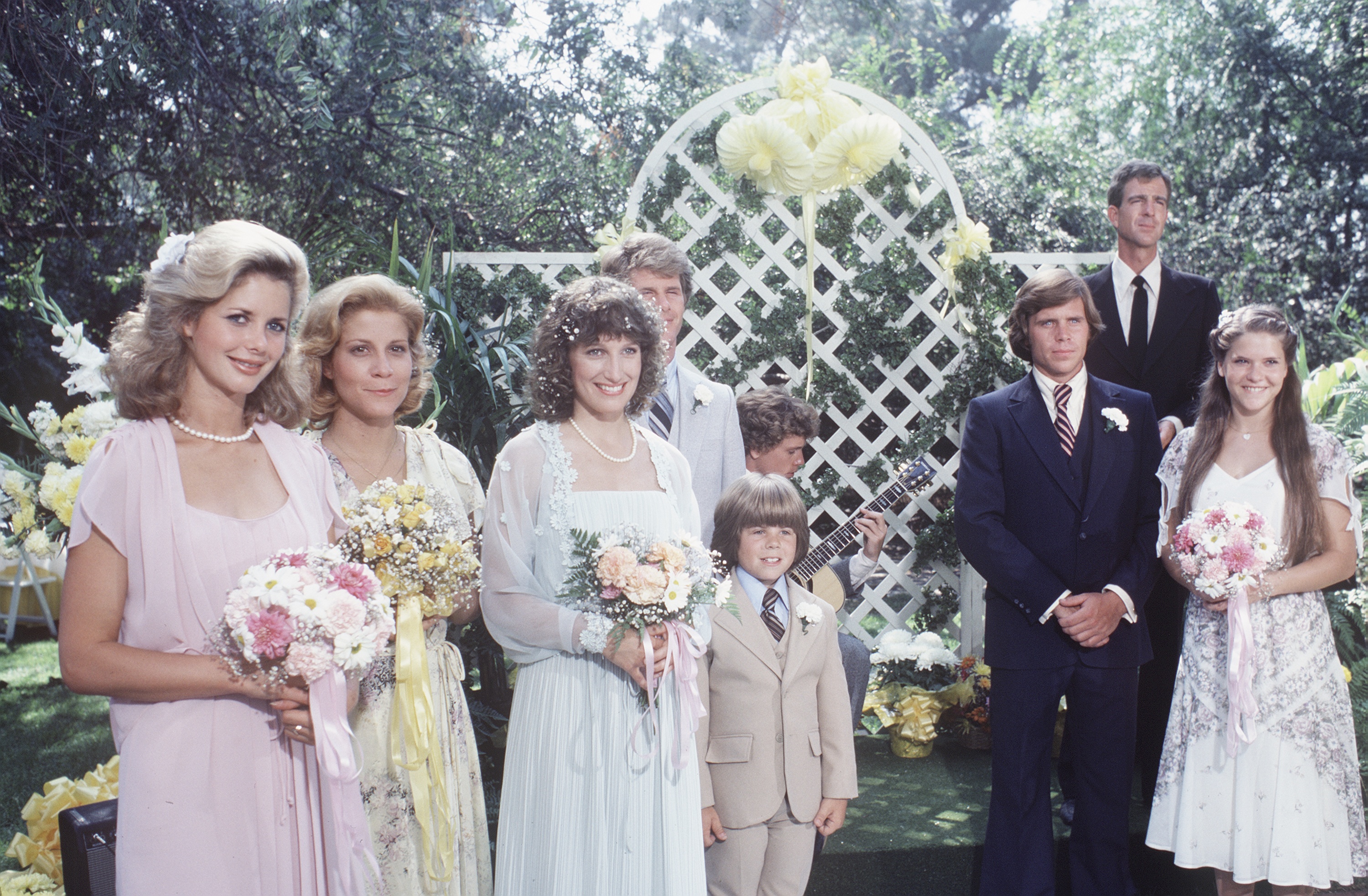 Brian Patrick Clarke, Grant Goodeve, Dianne Kay, Lani O'Grady, Laurie Walters, Adam Rich, Willie Aames, Connie Needham, and Stephen Keep on "Eight is Enough" | Source: Getty Images