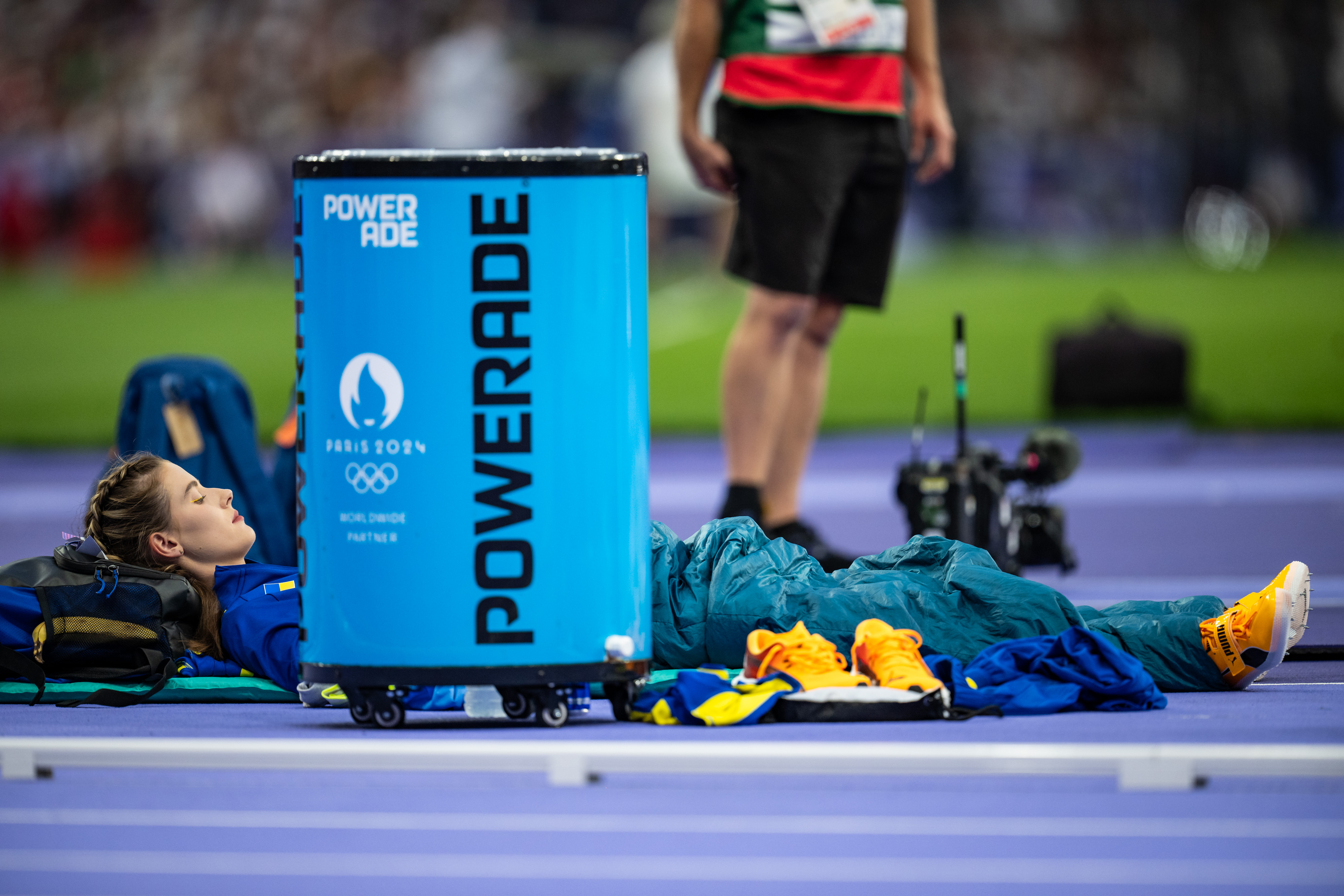 Yaroslava Mahuchikh relaxes before an attempt during the Women's High Jump Final at the Olympic Games Paris 2024 on August 4, 2024, in Paris, France. | Source: Getty Images