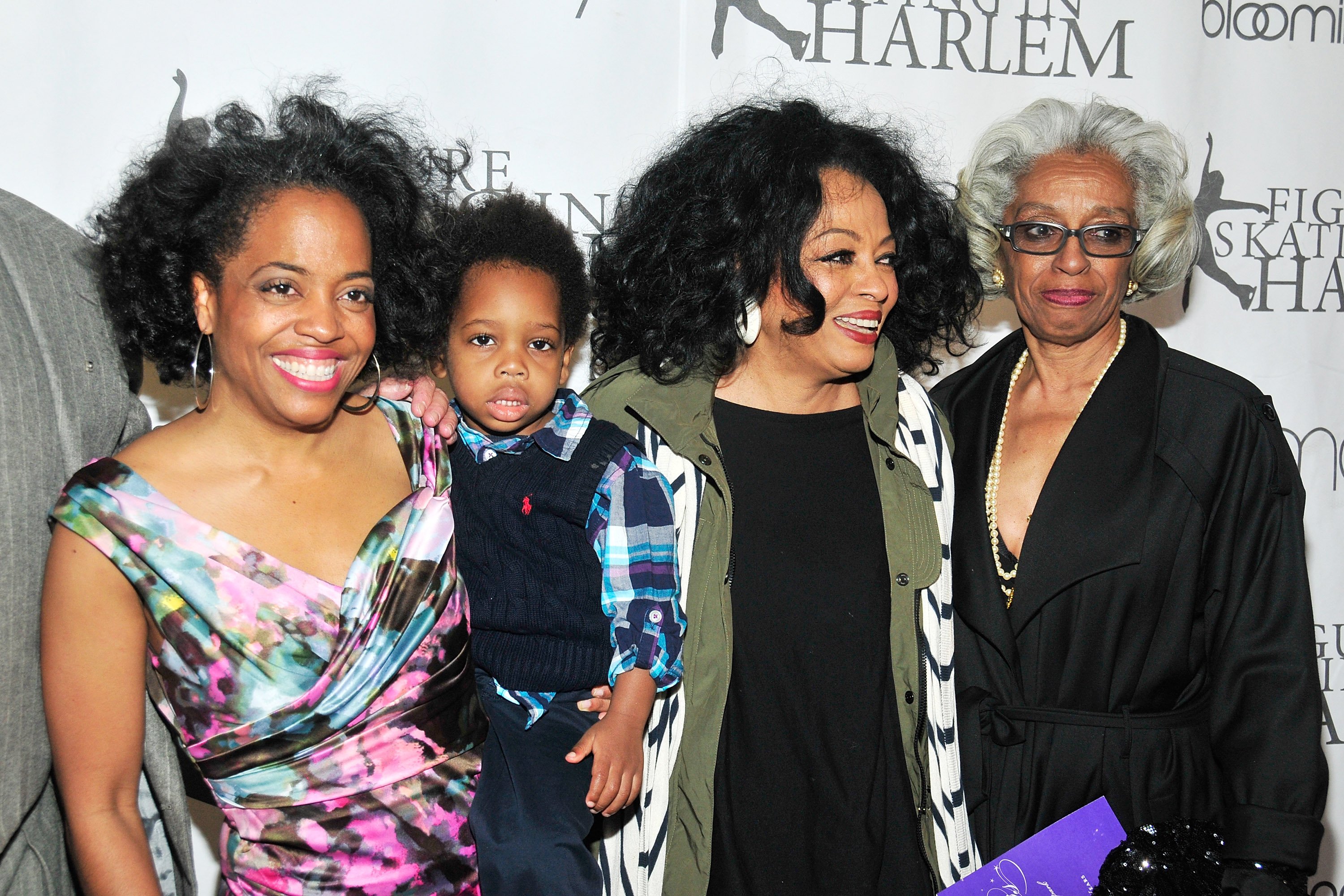 (L-R) Rhonda Ross, Raif-Henok Emmanuel Kendrick, Diana Ross & Dr. Barbara Ross-Lee at the 2012 Skating with the Stars gala on April 2, 2012 in New York City | Photo: Getty Images