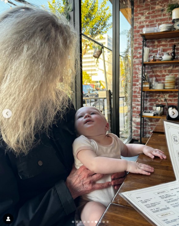 Ireland Baldwin and her baby girl in a post dated May 12, 2024 | Source: Instagram/irelandirelandireland