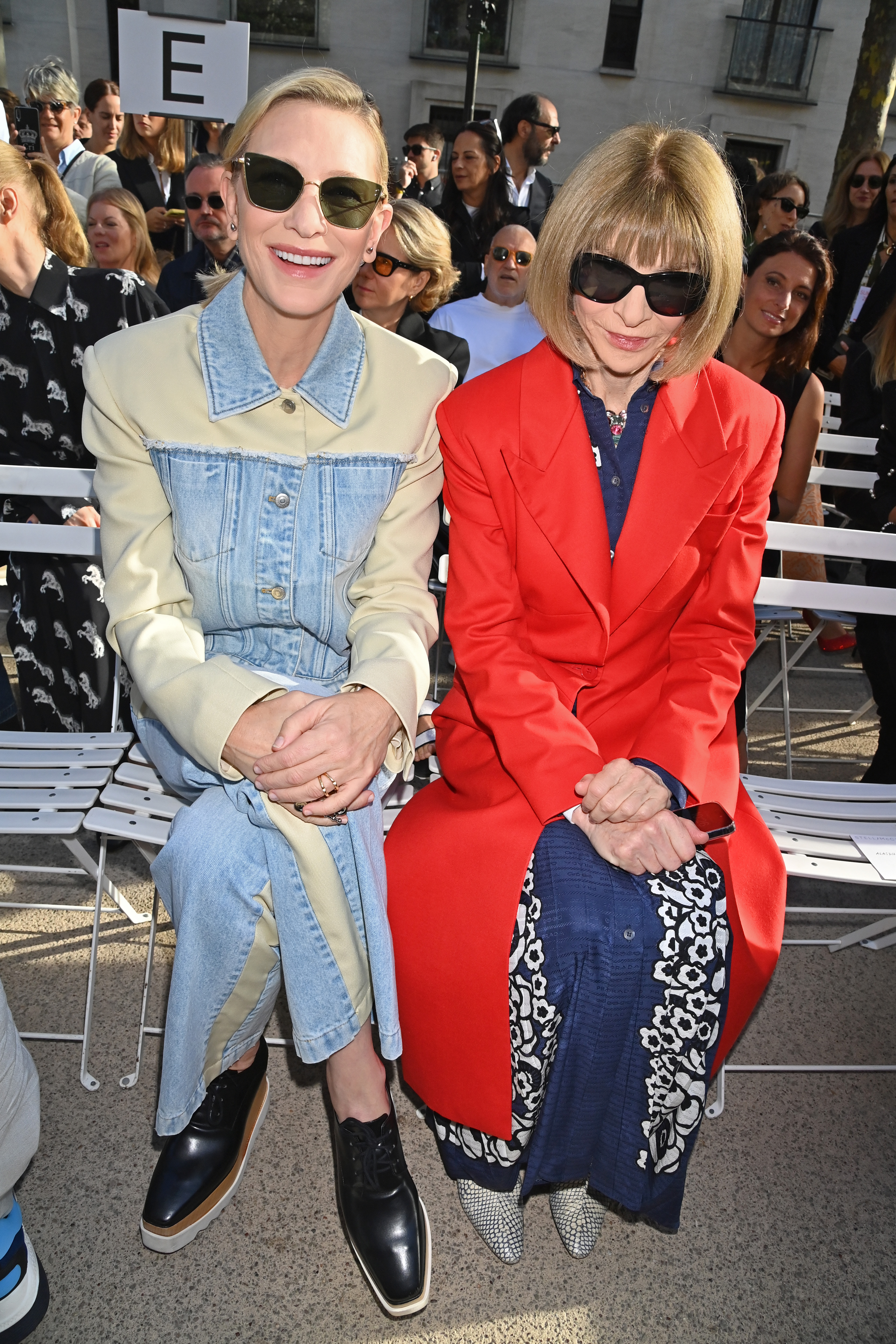 Cate Blanchett and Anna Wintour at the Stella McCartney show during Paris Fashion Week in Paris, France on October 2, 2023 | Source: Getty Images