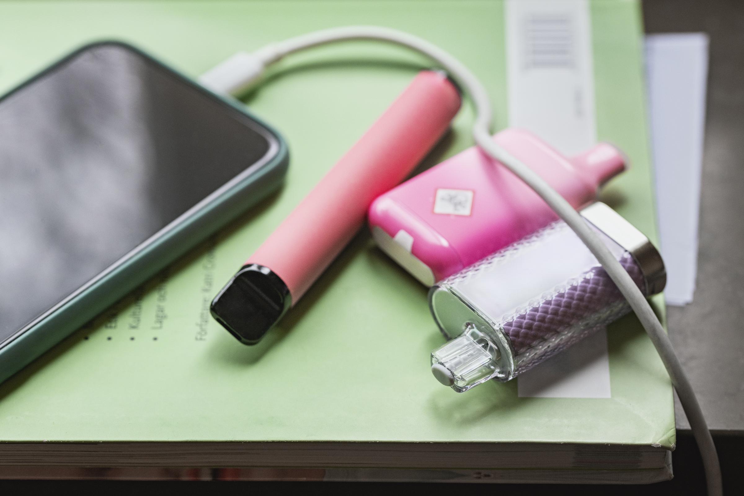 Different e-cigarettes and vapes | Source: Getty Images