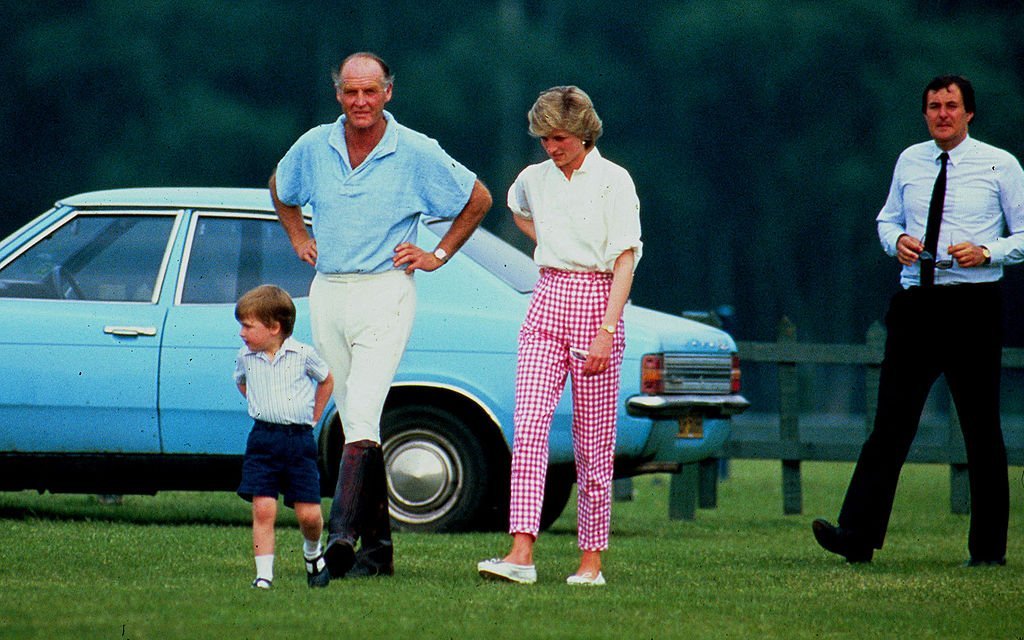 Princess Diana wearing pink Gingham | Getty Images