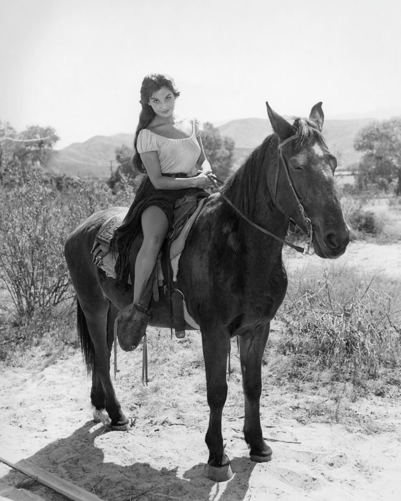 Linda Cristal | Quelle: Getty Images