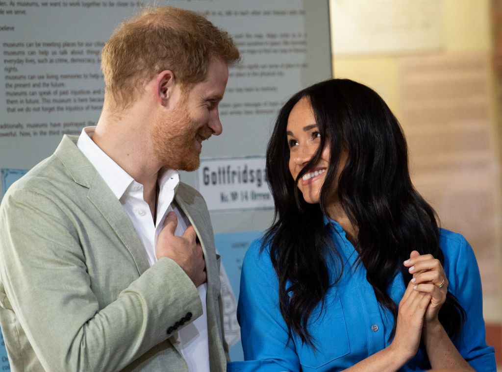 Meghan Markle and Prince Harry staring into each other's eyes during a visit to District 6 Museum in Cape Town, South Africa | Photo: Pool/Samir Hussein/WireImage via Getty Images