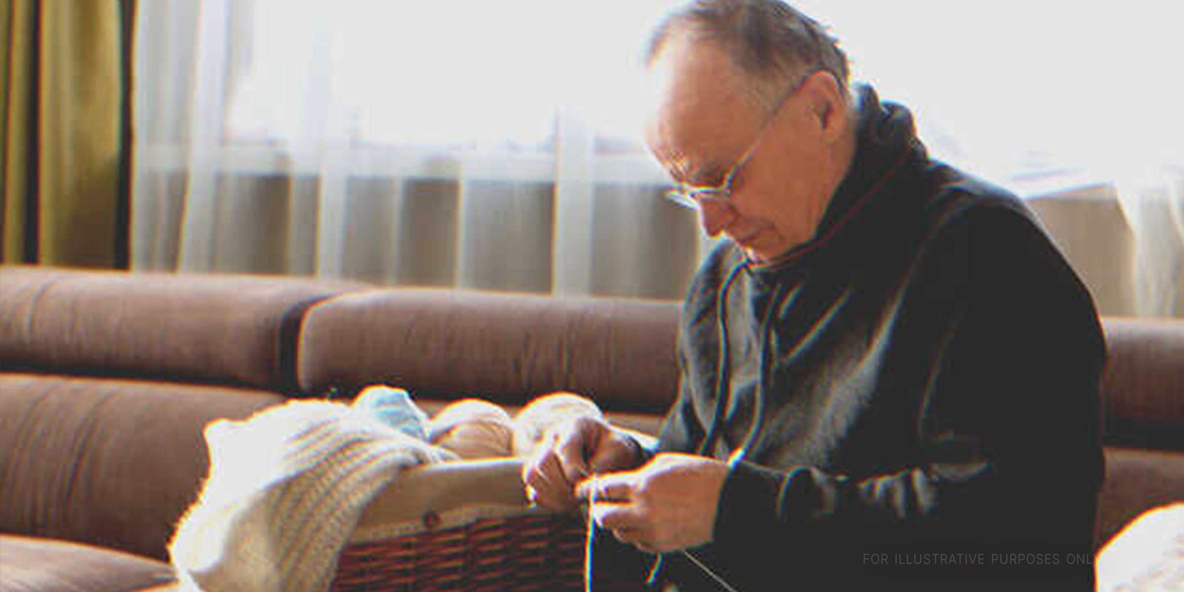 Elderly man knitting | Source: Shutterstock