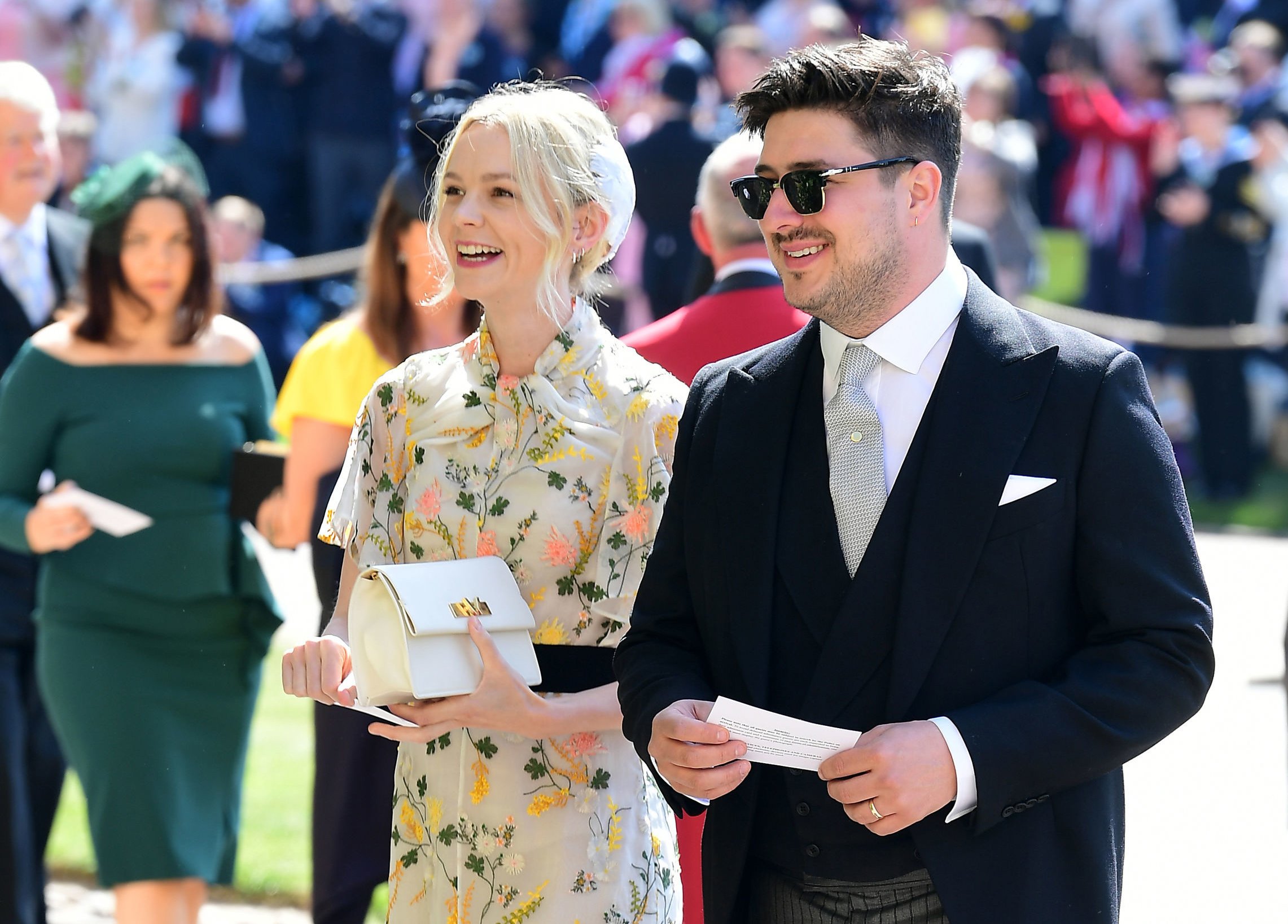 Marcus Mumford y Carey Mulligan en la boda del príncipe Harry y Meghan Markle en el Castillo de Windsor, el 19 de mayo de 2018 en Londres, Inglaterra. | Foto: Getty Images