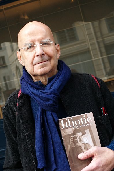 L'écrivain français Pierre Guyotat à Paris, France, 6 novembre 2018. | Photo : Getty Images L'écrivain français Pierre Guyotat à Paris, France, 6 novembre 2018. | Photo : Getty Images