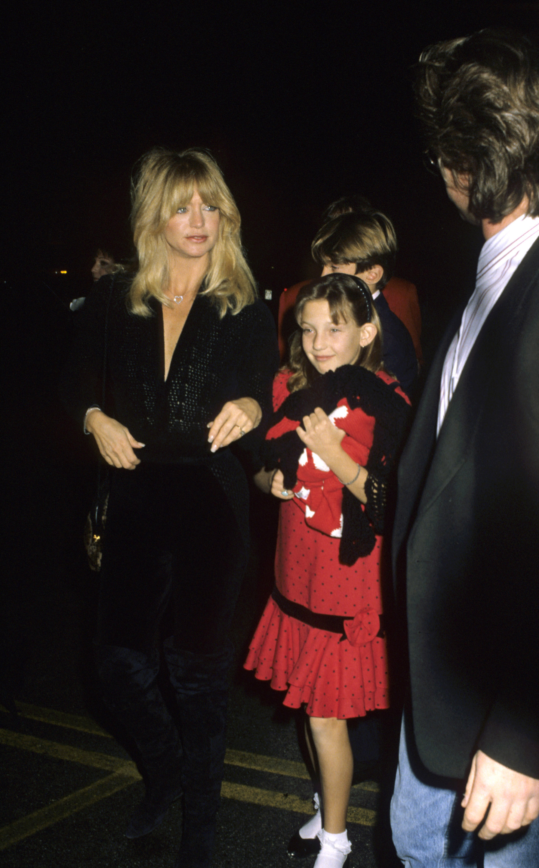 Goldie Hawn, Kurt Russell and Kate Hudson during the Big Sisters Organization Honors Goldie Hawn event at the Hollywood Palladium in Hollywood, California on December 9, 1989.
