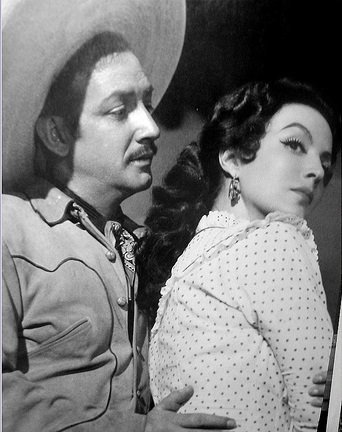 María Félix y Jorge Negrete, en la película “El Rapto”, de 1953. | Foto: Flickr