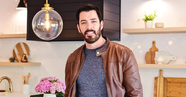  facebook.com/Drew Scott