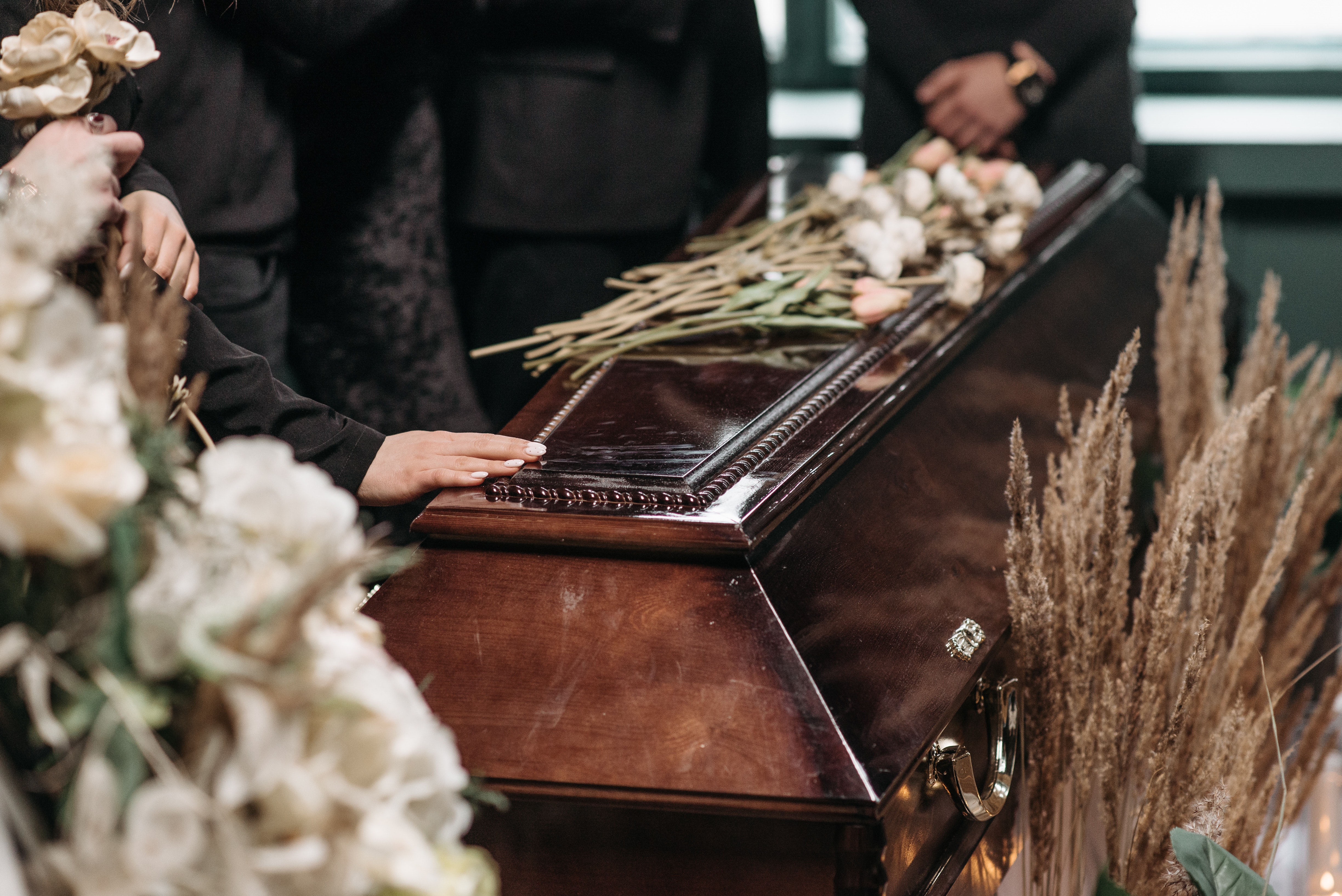 The kids were separated after their parents' deaths. | Source: Pexels