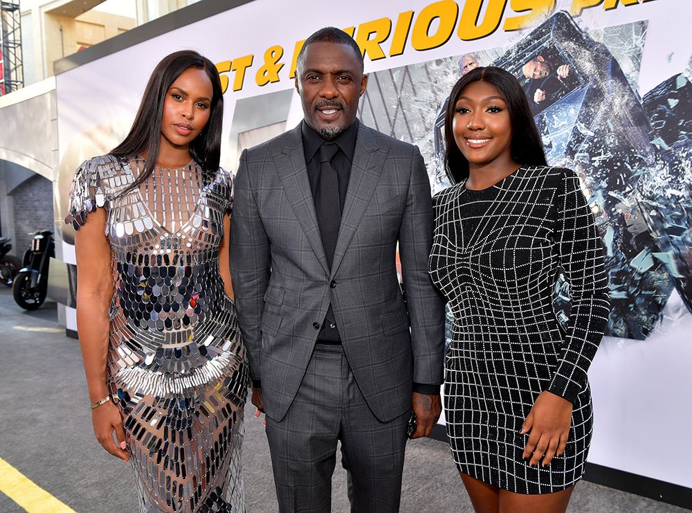 Idris Elba S Daughter Isan Flaunts Her Curves During An Afternoon Stroll In This Stunning Pic