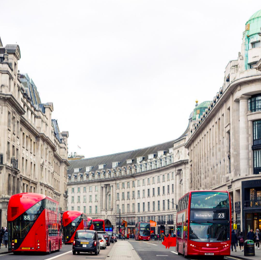 Image source: Twitter/RegentStreetW1 Image source: Twitter/RegentStreetW1