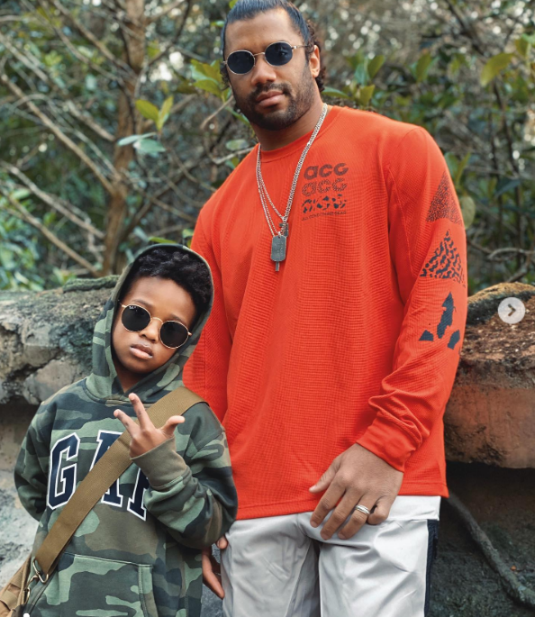 Russell Wilson and Future Zahir Wilburn looking cool outdoors on January 20, 2020 | Source: Instagram/ciara