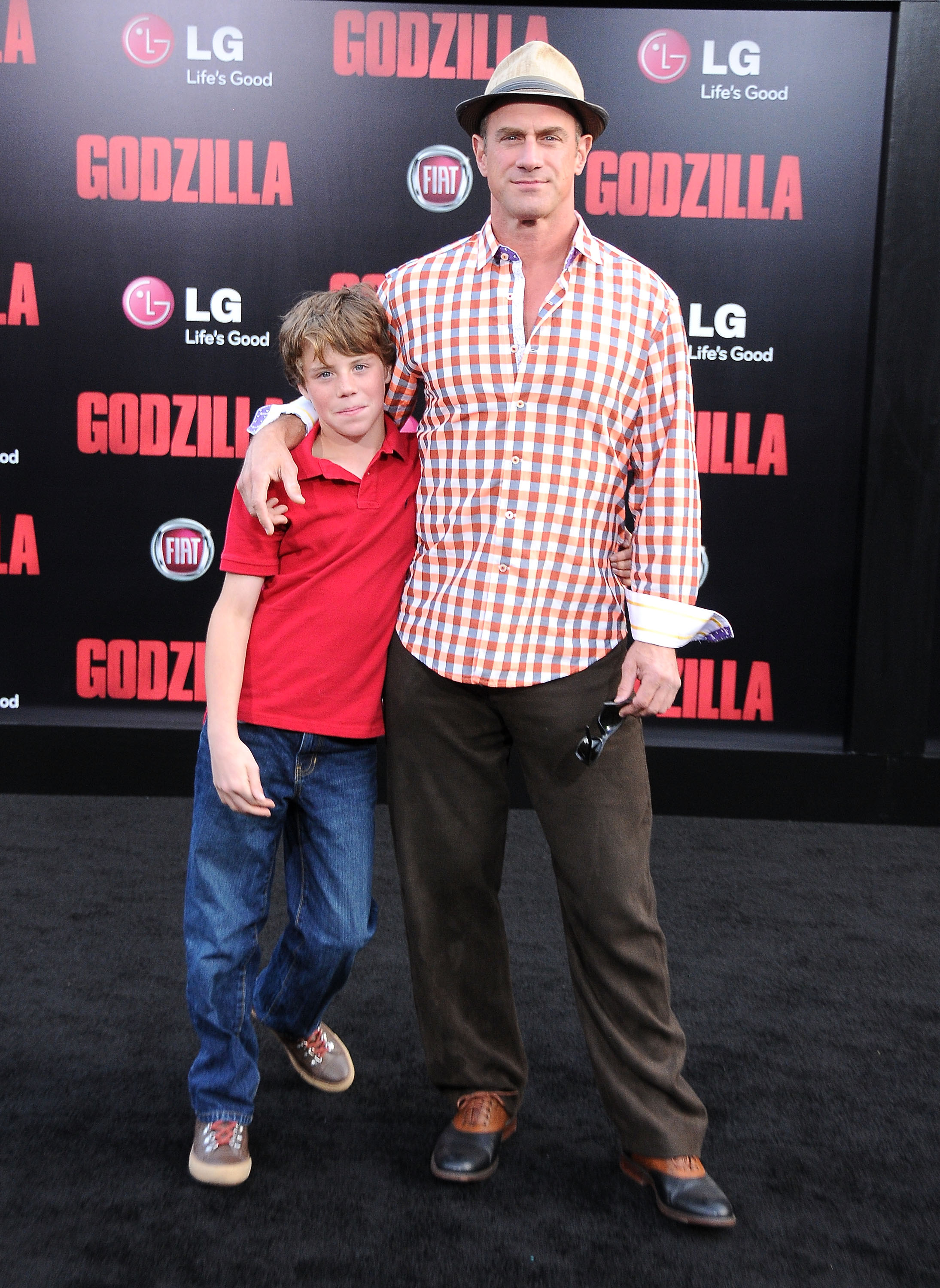 Chris Meloni and Dante Amadeo Meloni arrive at the Los Angeles premiere of "Godzilla" at Dolby Theatre on May 8, 2014, in Hollywood, California. | Source: Getty Images
