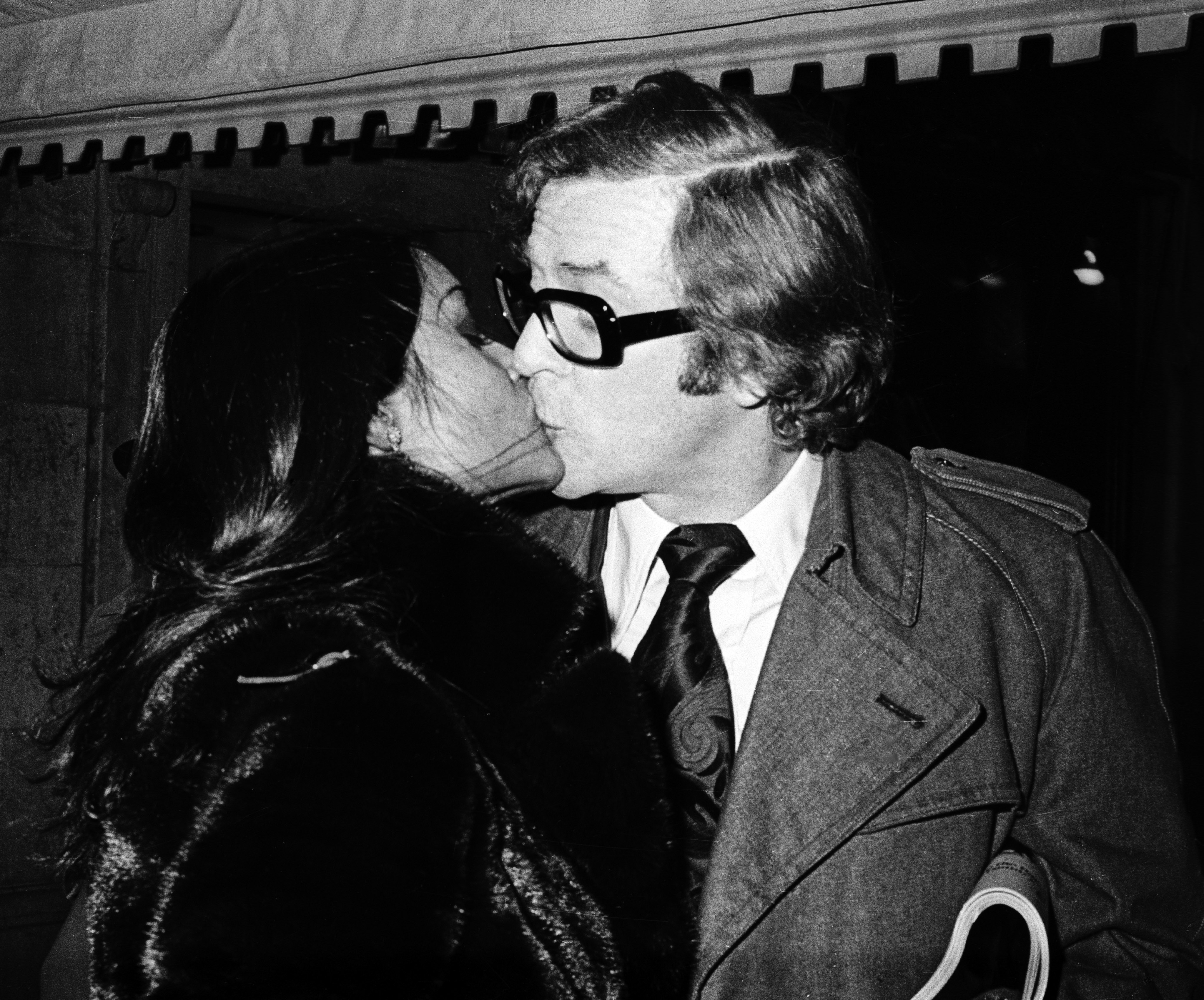 Michael Caine and Shakira Caine during Michael Caine Sighting at Sherry Netherland Hotel on November 23, 1969 in New York | Source: Getty Images