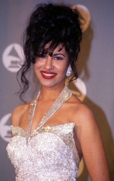 Selena in the press room at the 1994 Grammy Awards on March 1, 1994 in New York City, New York | Photo: Getty images