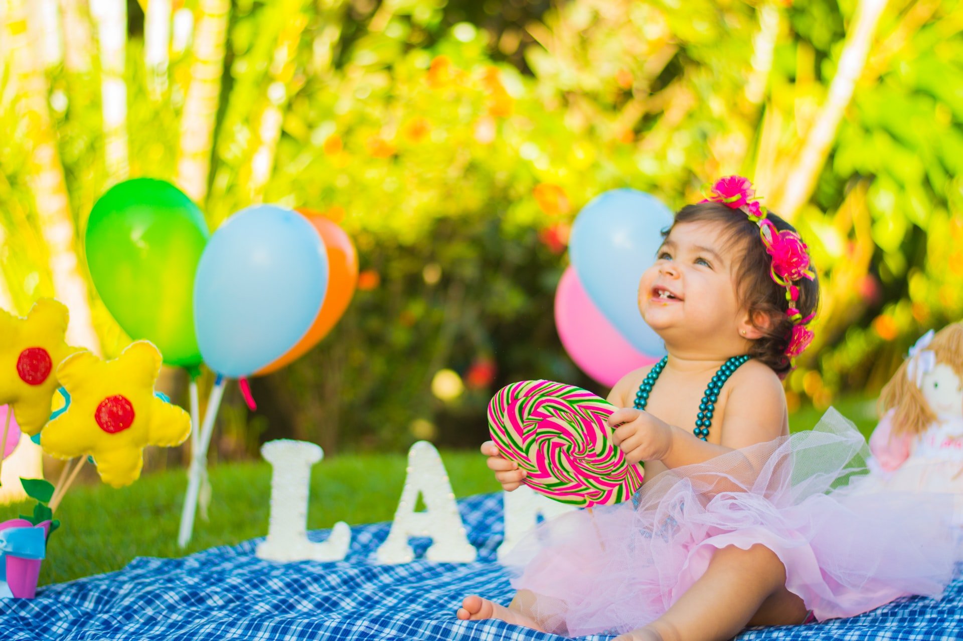 Another Redditor admitted throwing parties for his kids' birthdays because he wanted to have a good time. | Source: Unsplash