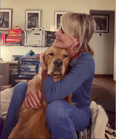 Capture d'écran | Photo : instagram.com/lhallyday