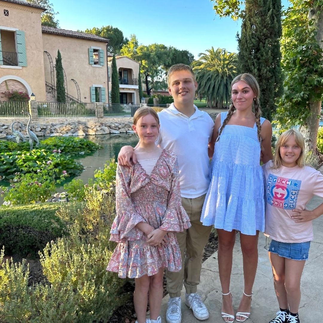 Julius Poppinga poses with his sisters Jazelle, Jasmine, and Genevieve, from a post dated August 29, 2024 | Source: Instagram/jasminepoppinga