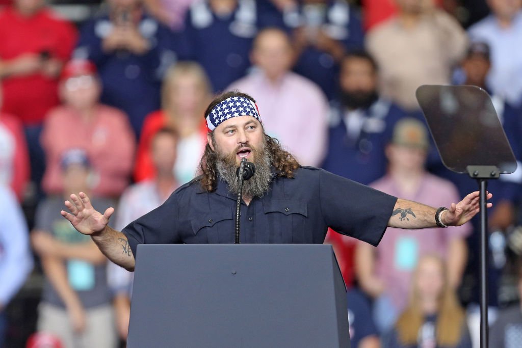 Willie Robertson, speaks during U.S. President Donald Trump's "Keep America Great" rally at the Monroe Civic Center on November 06, 2019. | Photo: Getty Images