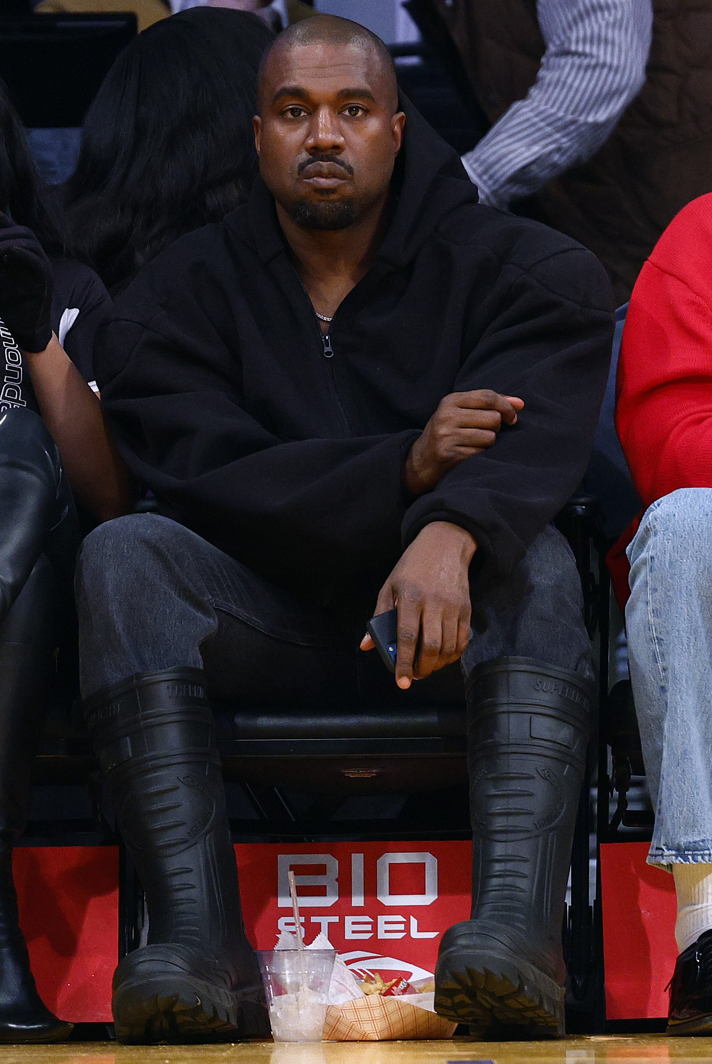 Kanye West attends a game between the Washington Wizards and the Los Angeles Lakers at Crypto.com Arena on March 11, 2022, in Los Angeles, California | Source: Getty Images