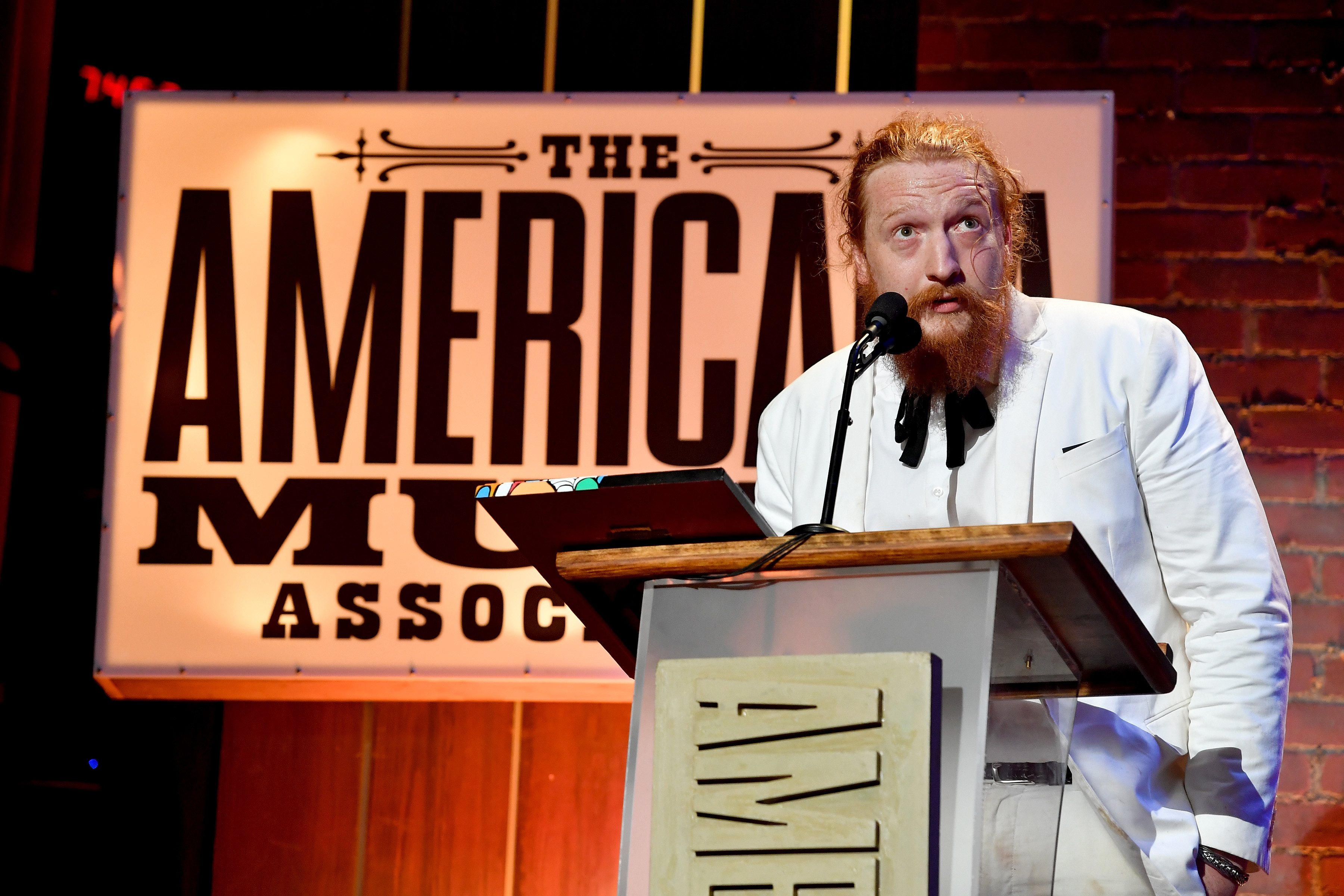 Tyler Childers accepting an award during the 2018 Americana Music Honors and Awards on September 12, 2018, in Nashville, Tennessee. | Source: Getty Images