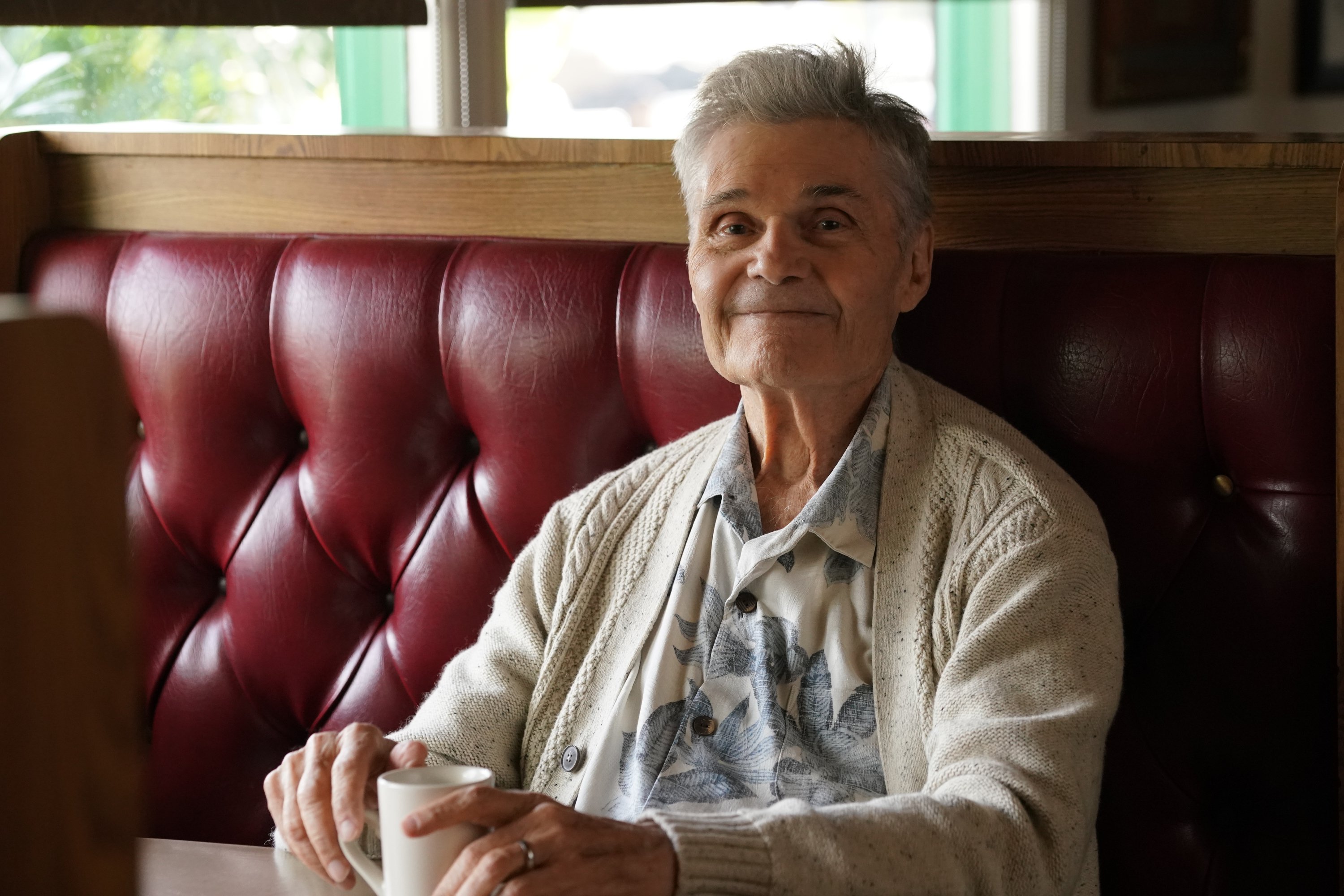 Fred Willard during an episode of "Modern Family" in December 2019. | Source: Getty Images.