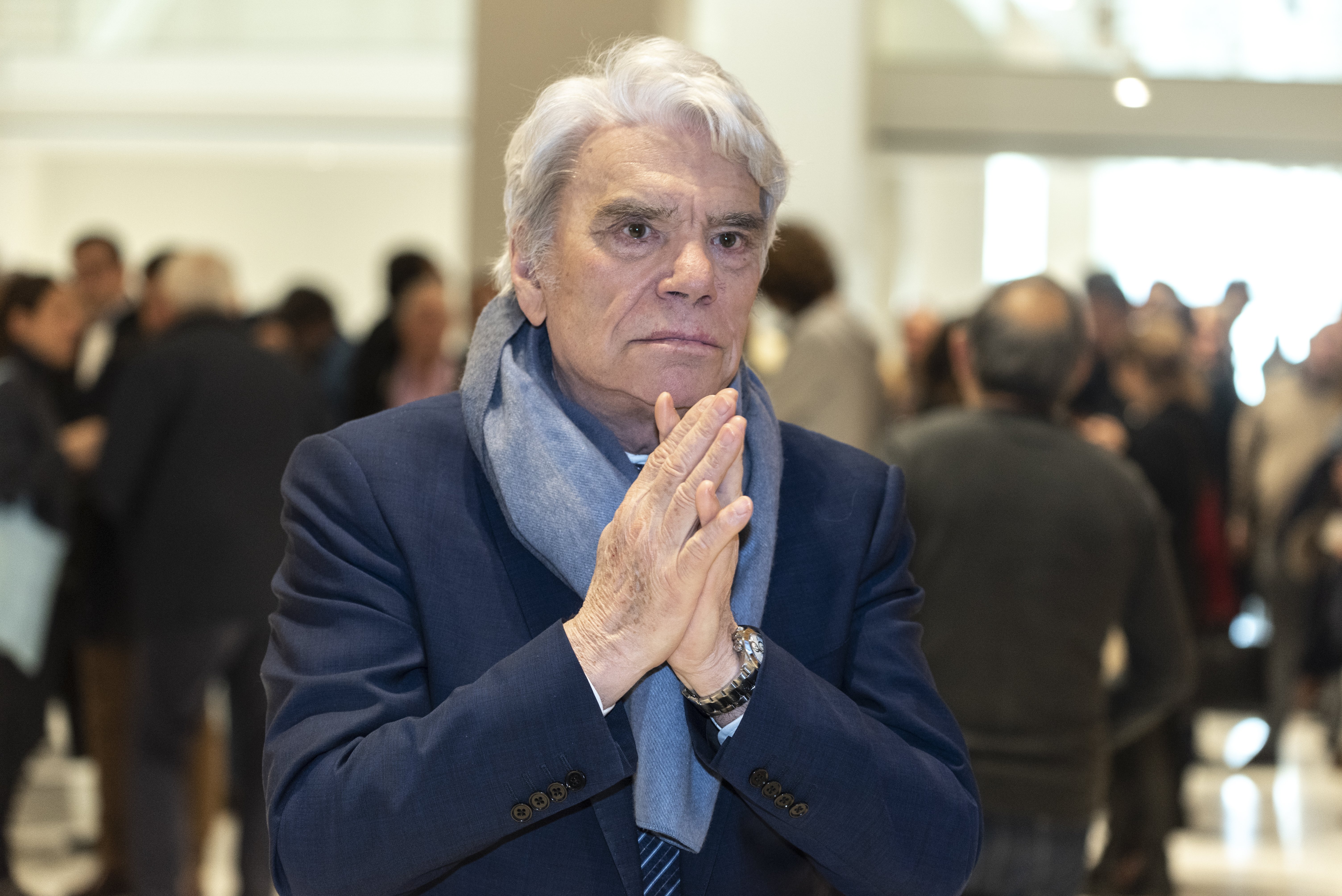 Bernard Tapie lors d'une pause à la Cour de Paris, à Paris, France, le 4 avril 2019. | Photo : Getty Images
