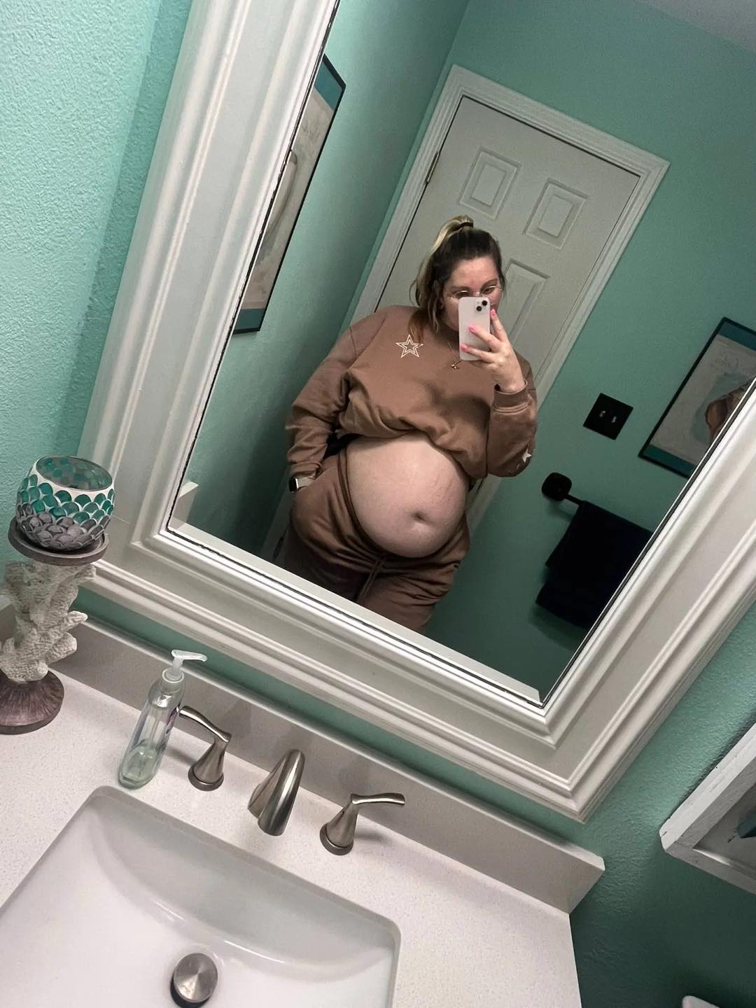 Kayla Elliott, from a post dated July 17, 2025 | Source: Facebook/kayla.redden