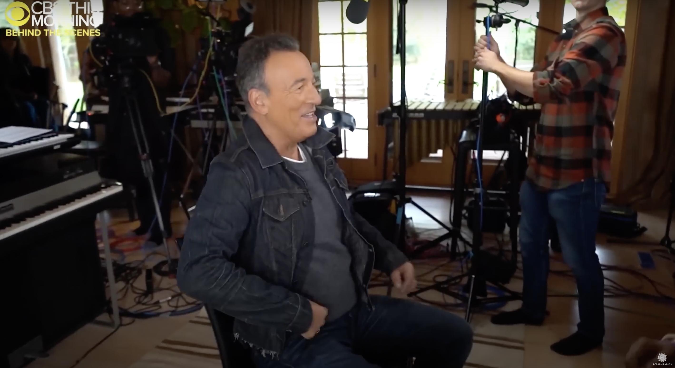 Bruce Springsteen in his New Jersey recording studio, dated October 25, 2019 | Source: YouTube/@CBSMornings