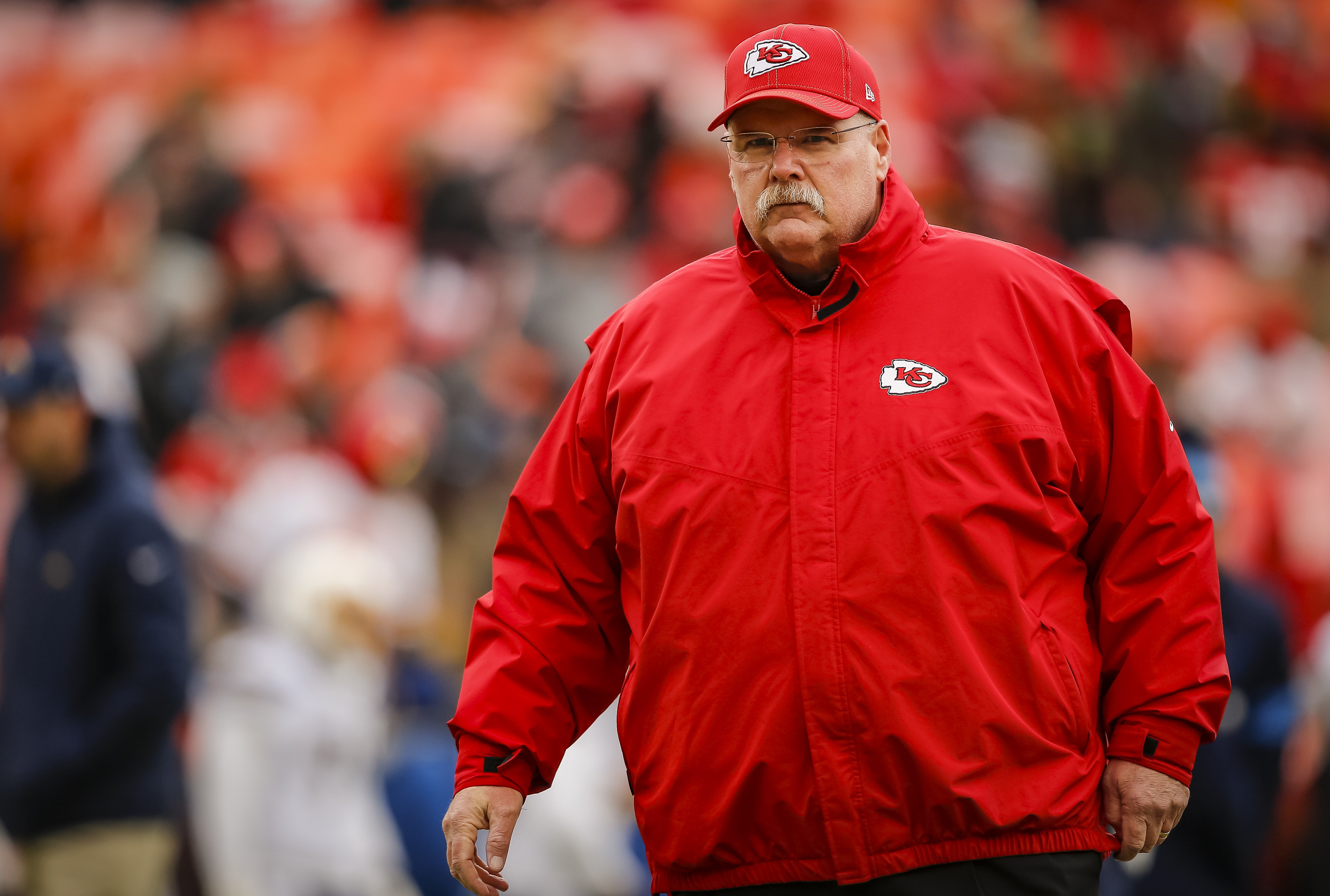 Andy Reid walks the football field during pregame warmups prior to the game against the Los Angeles Chargers at Arrowhead Stadium on December 29, 2019 in Kansas City, Missouri | Photo: Getty Images