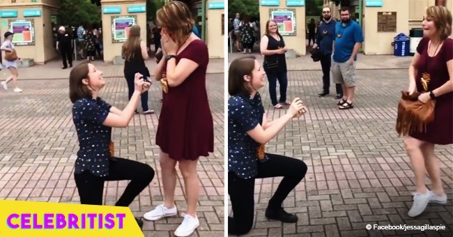 2 young women surprise each other with double proposal in viral video