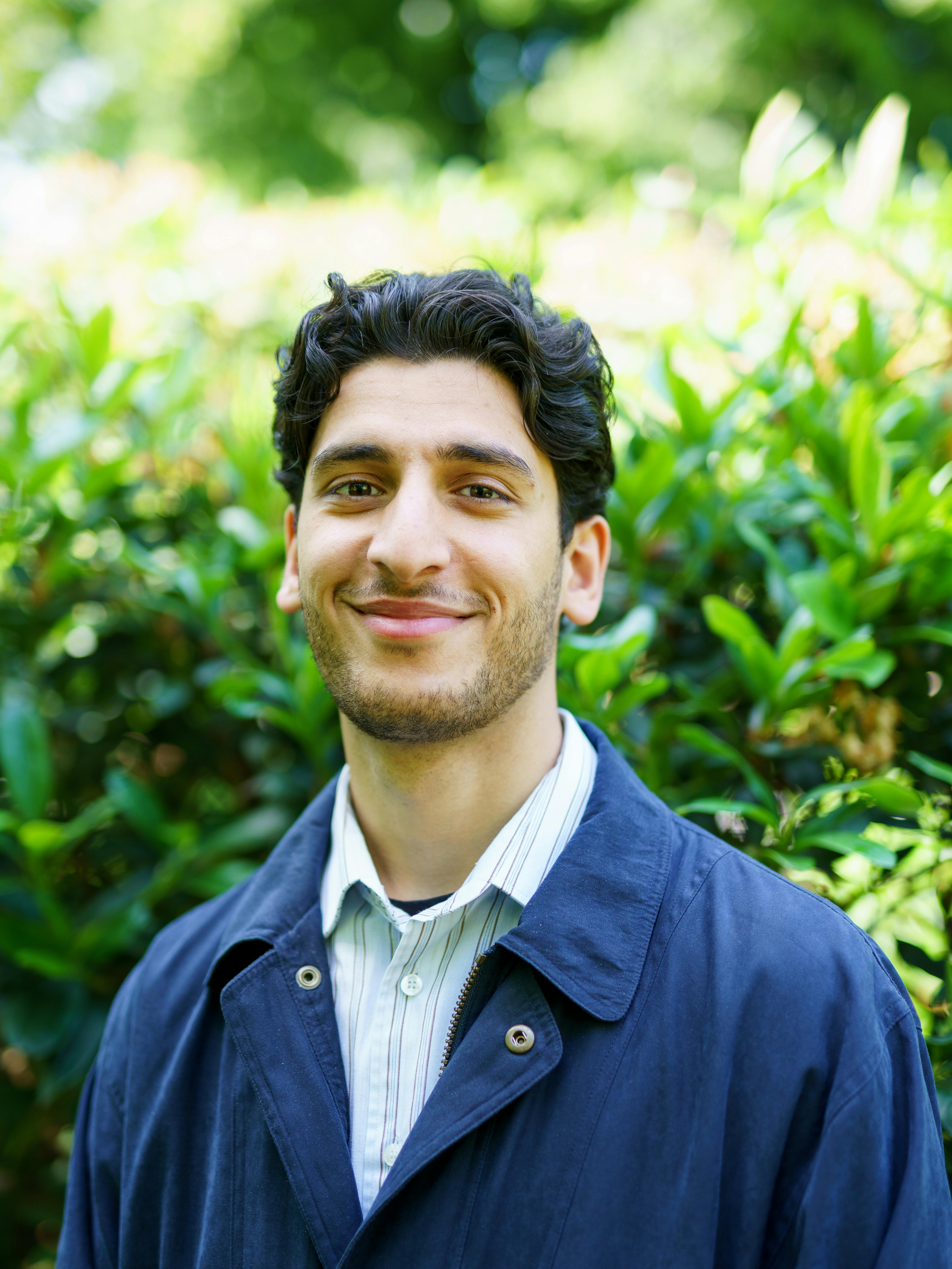 A man smiling | Source: Pexels