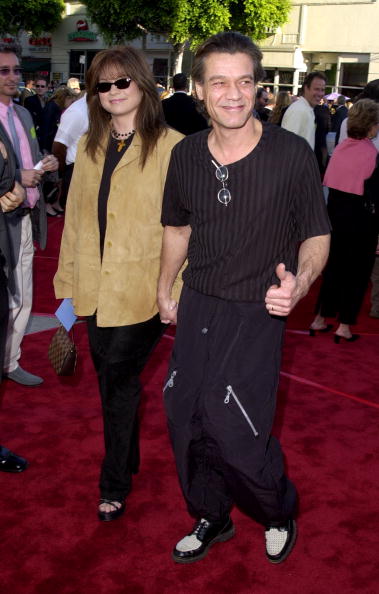 Eddie Van Halen and Valerie Bertinelli at Mann Village Theatre in Westwood, California, United States. | Photo: Getty Images
