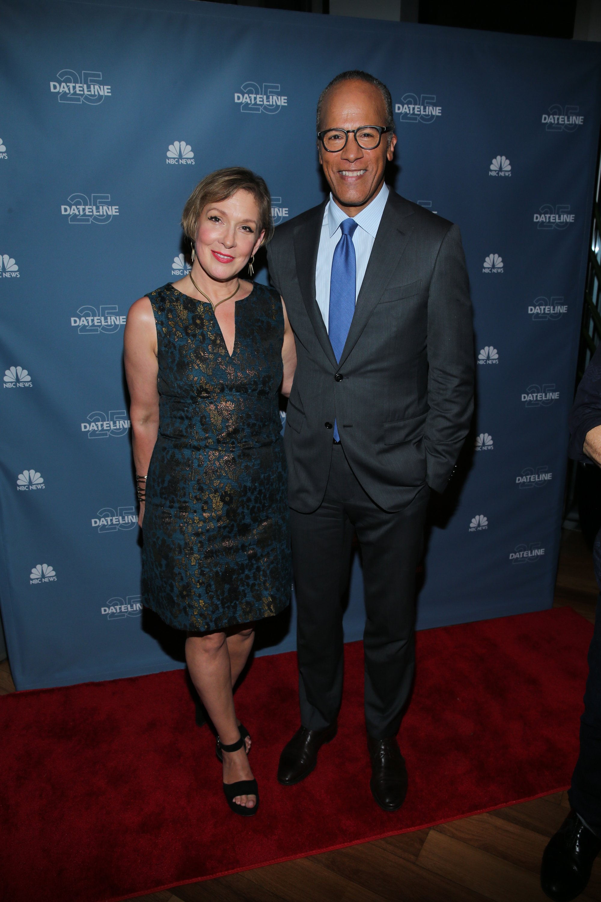 Carol Hagen and Lester Holt at Dateline's 25th Anniversary Event on September 20, 2016. | Source: Getty Images